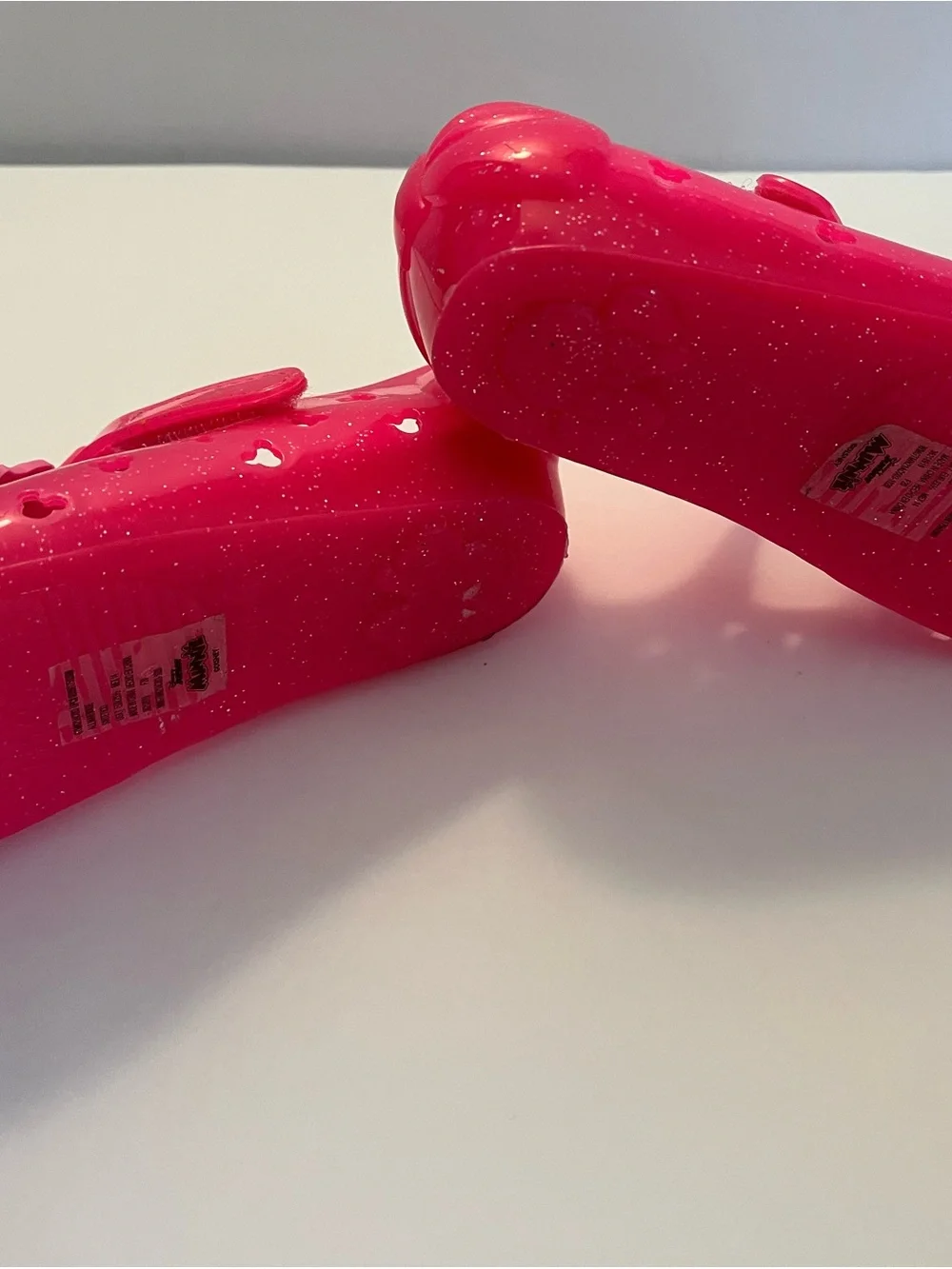Minnie Mouse and Daisy Duck Pink toddler girls Jelly Shoes Mary Jane’s size 7